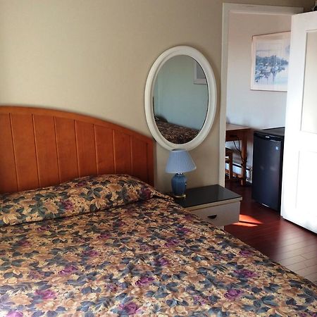 Motel Saint Bruno Saint-Bruno-de-Montarville Quarto foto