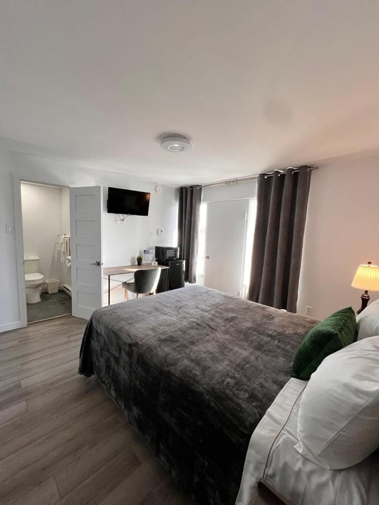 Motel Saint Bruno Saint-Bruno-de-Montarville Exterior foto