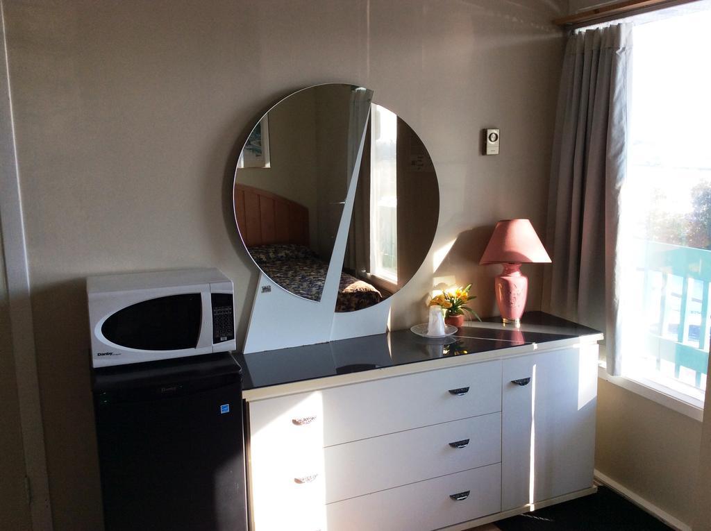 Motel Saint Bruno Saint-Bruno-de-Montarville Quarto foto